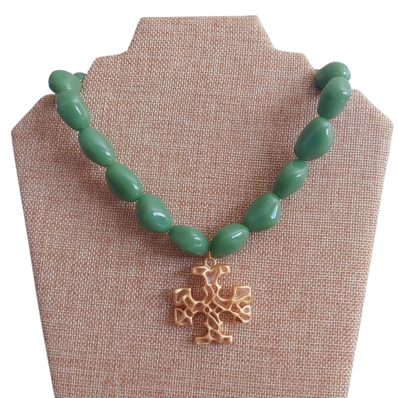 Tory Burch Jewelry - Authentic Tory Burch Roxanne Statement Necklace